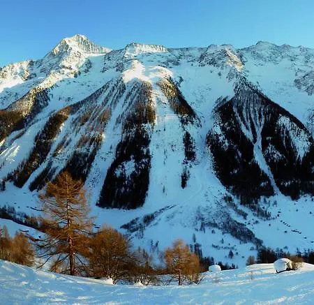 Alpine Village Apartament Wiler