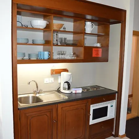 Alpine Village Apartment *